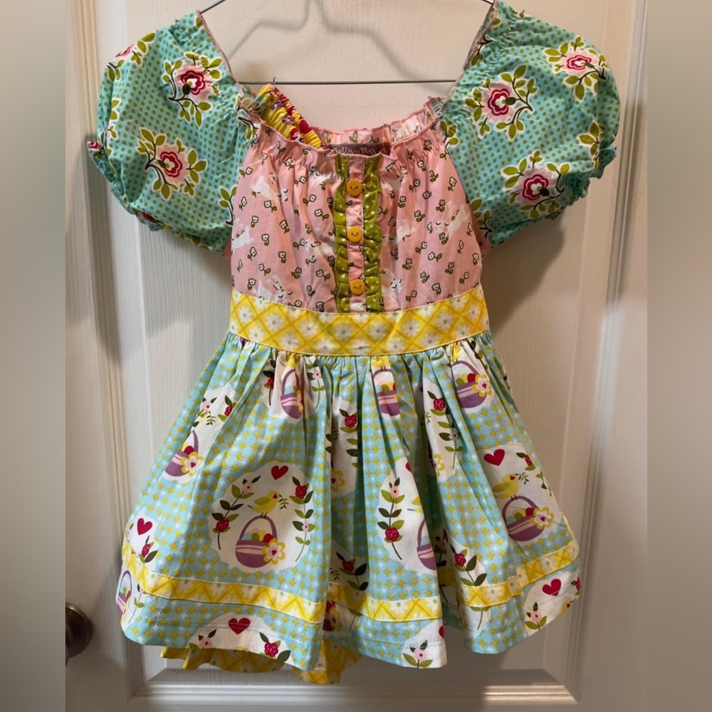 Jelly the Pug --2t Easter 2 Piece outfit--excellent